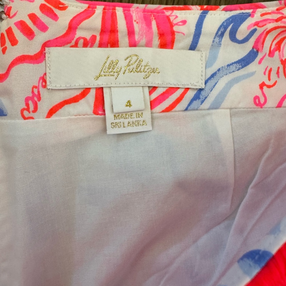 Lilly Pulitzer Skort- Colorful Summer Print Skort with Coral Trim - Picture 3 of 3